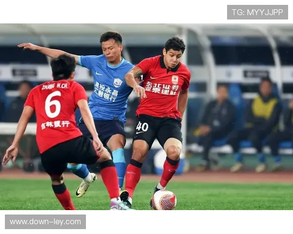 长春亚泰重返主场 长春体育场氛围激情四溢 长春亚泰重返主场 长春体育场氛围激情四溢