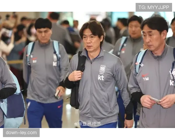 韩国队启程赴欧拉练，孙兴慜机场受访称“已为世界杯做好准备”